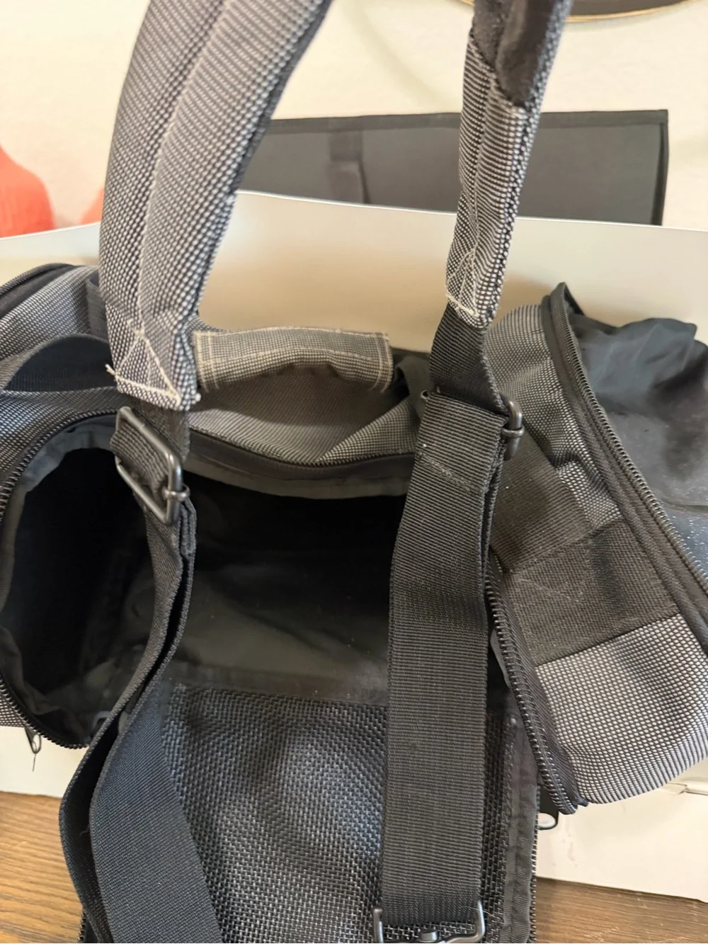 Golds Gym durable gray